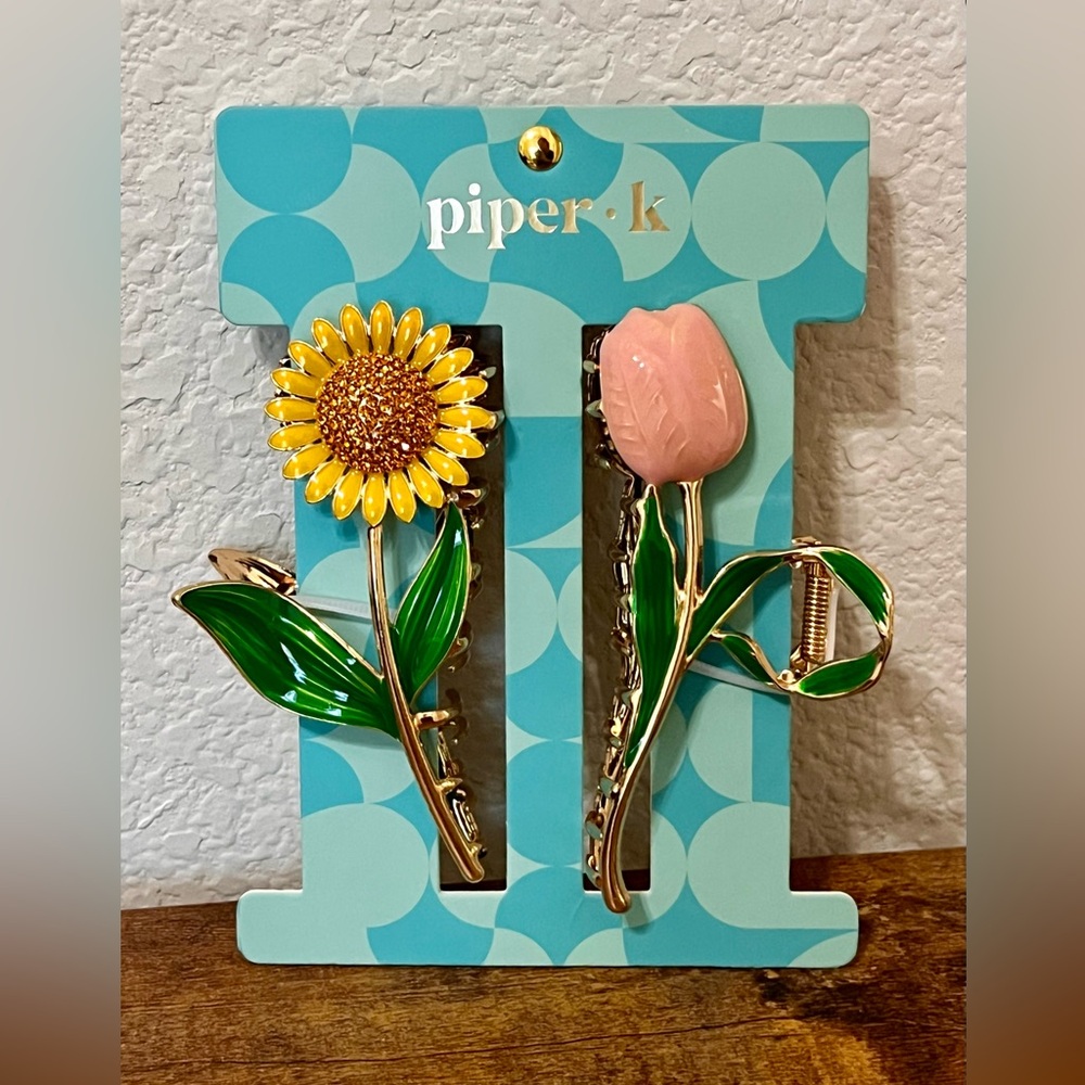 Summer Flower Piper K. Hair Clips (Claw Clips)